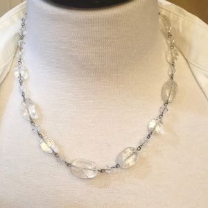 WHBM Beautiful necklace